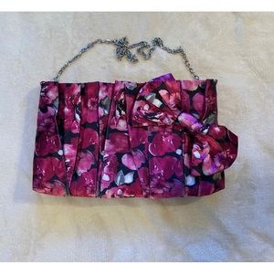 White House Black Market small purse. Black and fuchsia